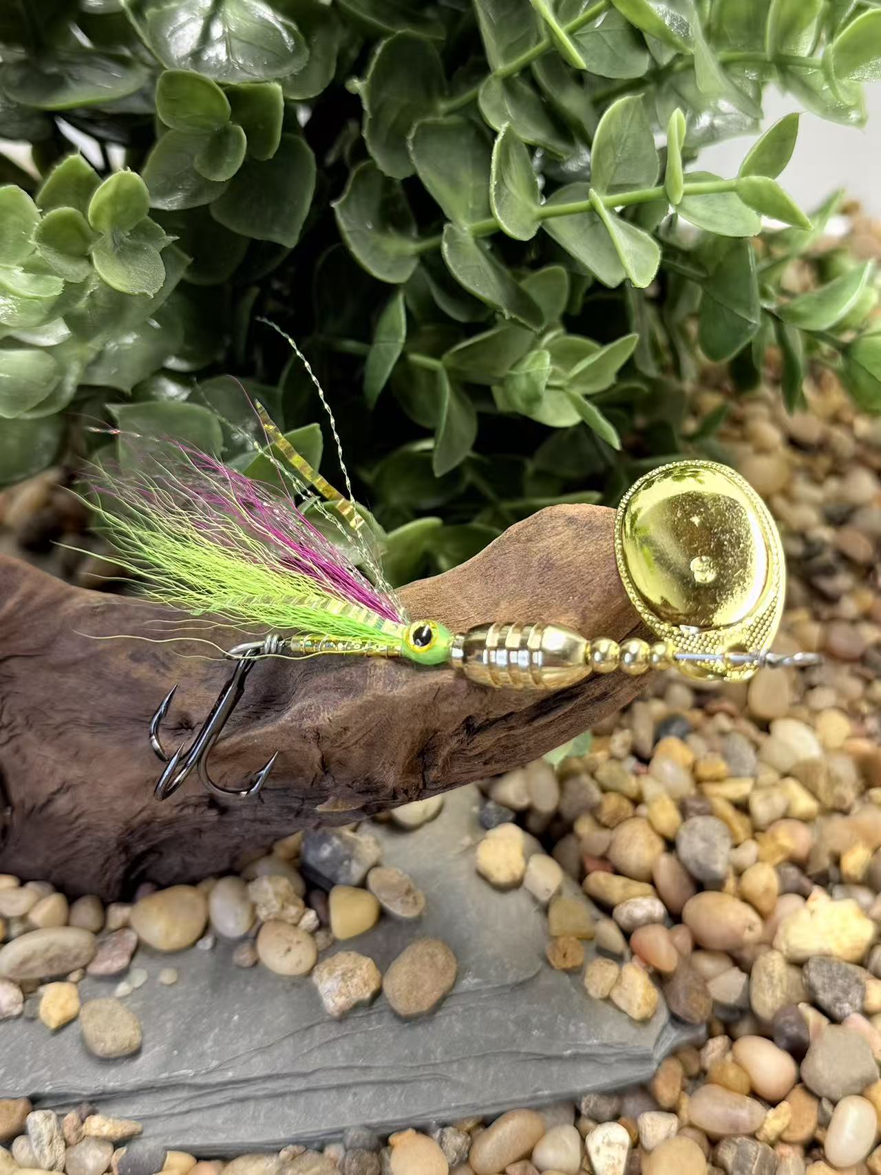 Rizing Rivers "TruFlow" Buck Tail Spinner (Light Purple/Chartruse)