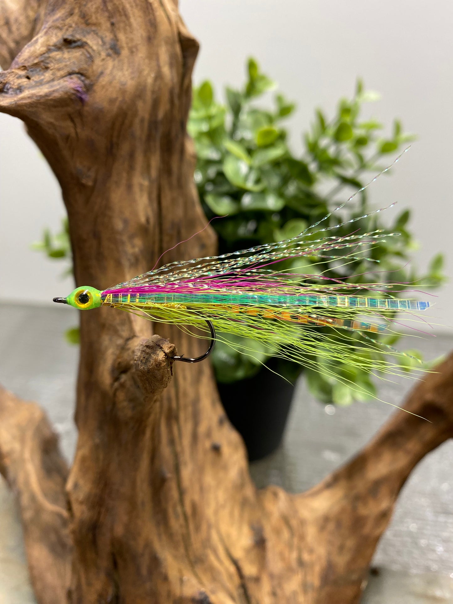 5 Pcs Rizing Rivers 3D Bucktail Flies (Chartreuse/Light Purple)