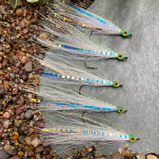 5 Pcs Rizing Rivers Premium Bucktail Flies (White)