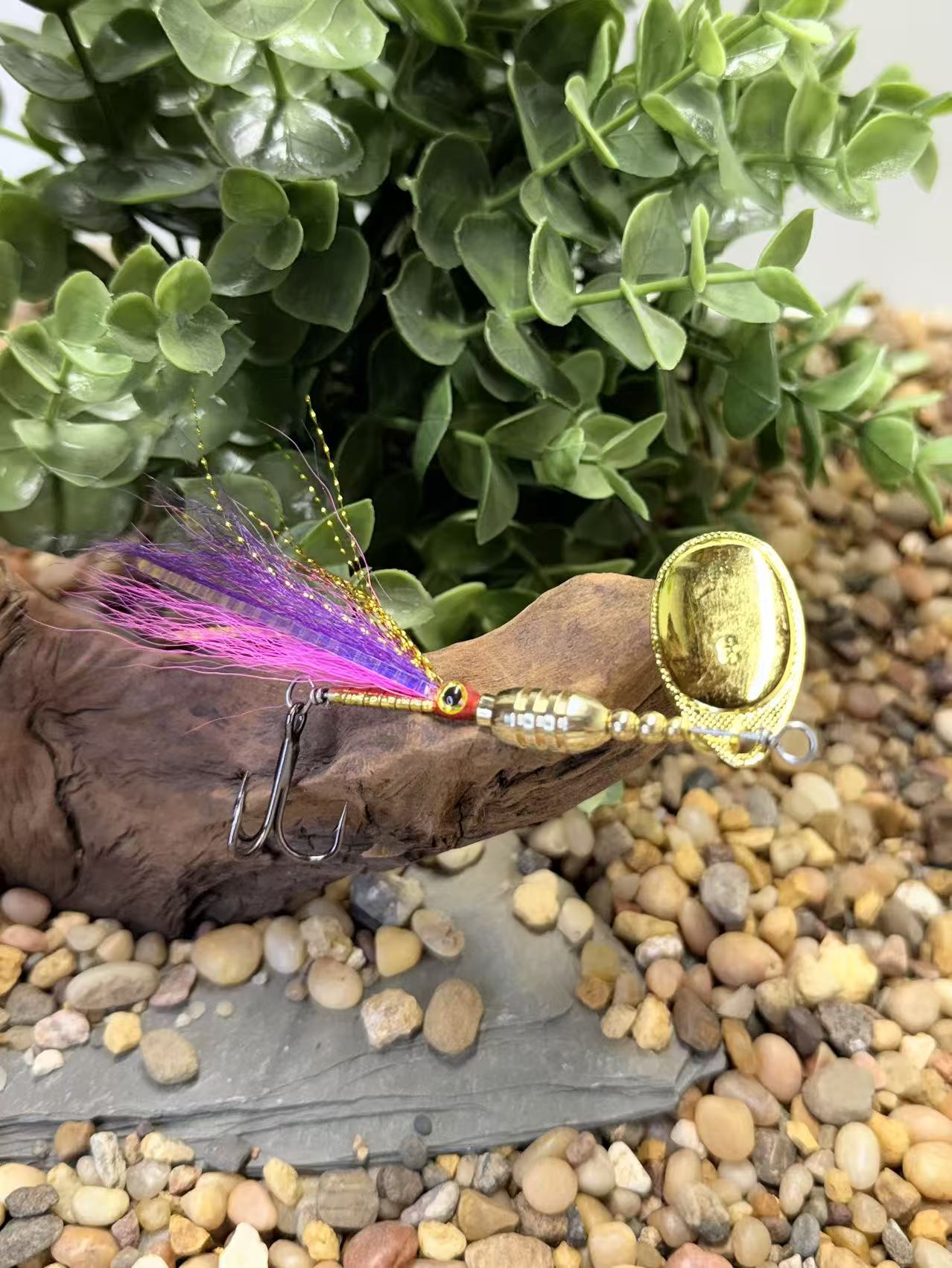 Rizing Rivers "TruFlow" Buck Tail Spinner (Violet Purple/Pink)