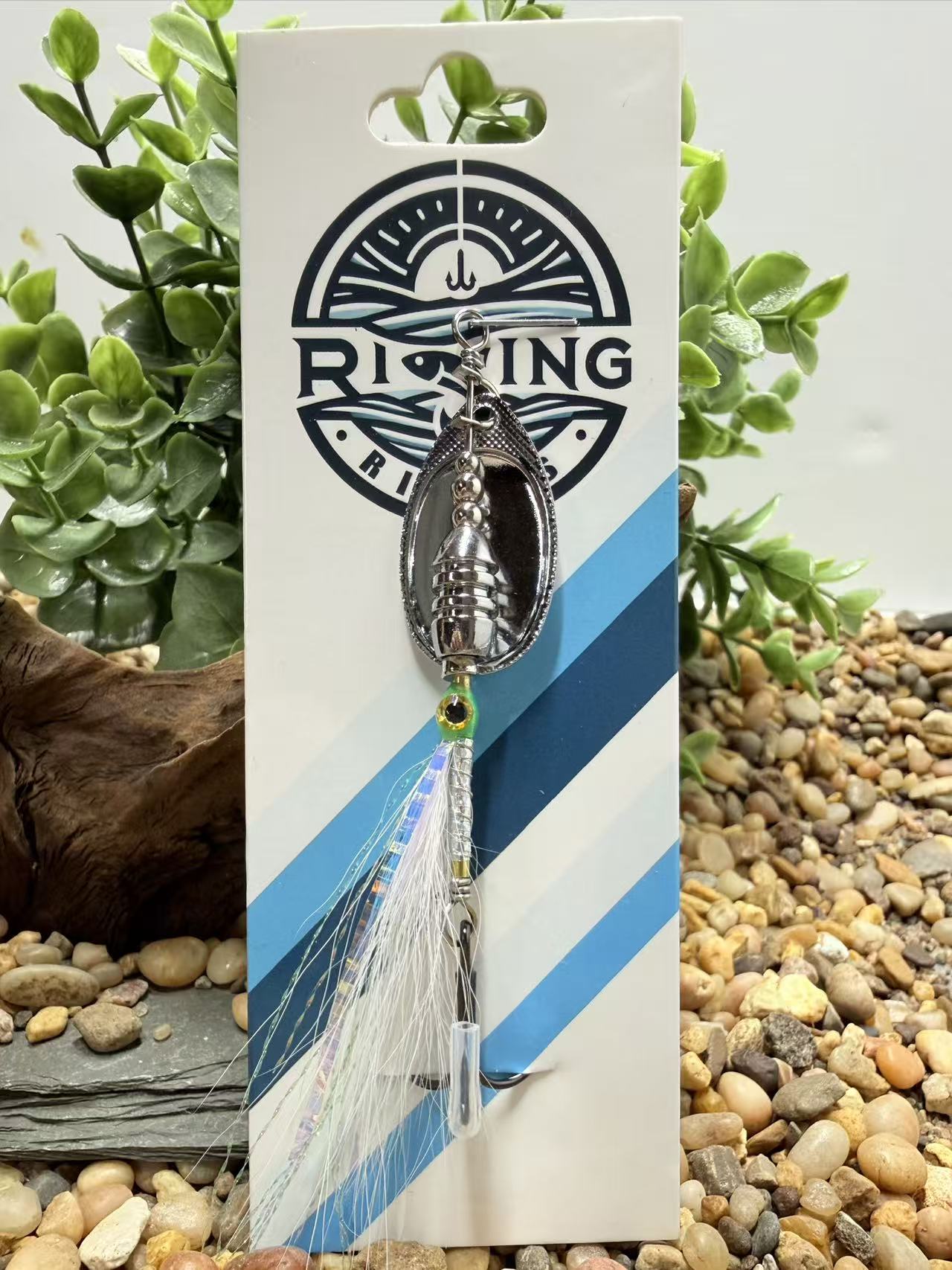 Rizing Rivers "TruFlow" Buck Tail Spinner (White)