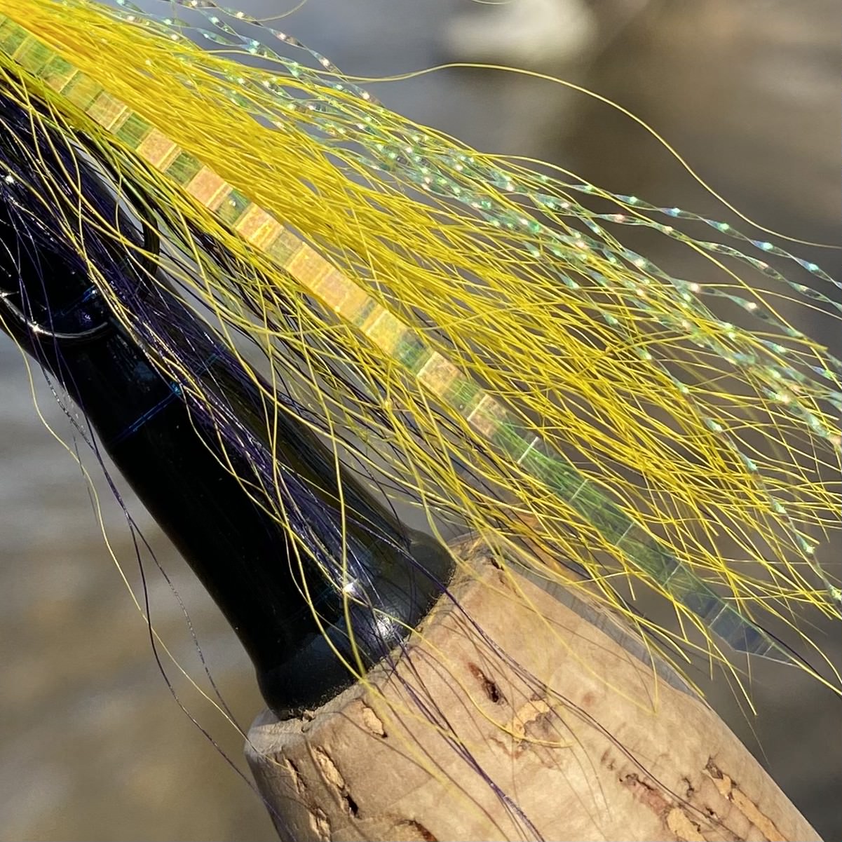 5 Pcs Rizing Rivers 3D Bucktail Flies (Yellow/Dark Purple)