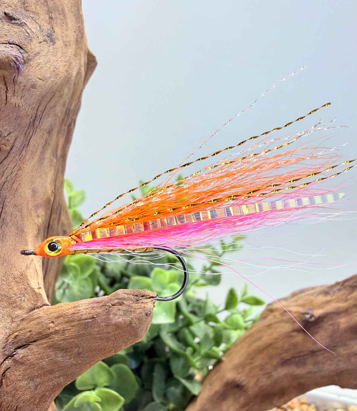 5 Pcs Rizing Rivers Premium Bucktail Flies (Rosy-Red Minnow)