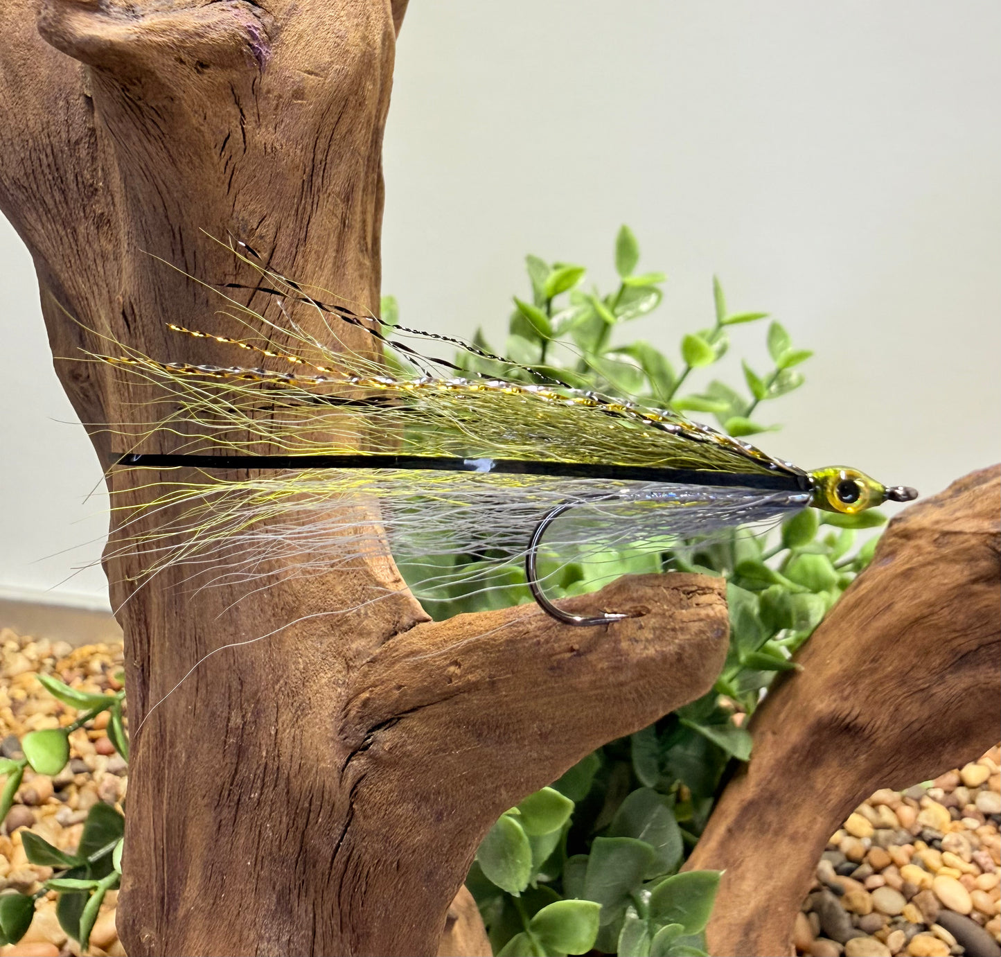 5 Pcs Rizing Rivers Premium Bucktail Flies (Fathead Minnow)