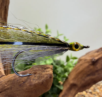 5 Pcs Rizing Rivers Premium Bucktail Flies (Fathead Minnow)