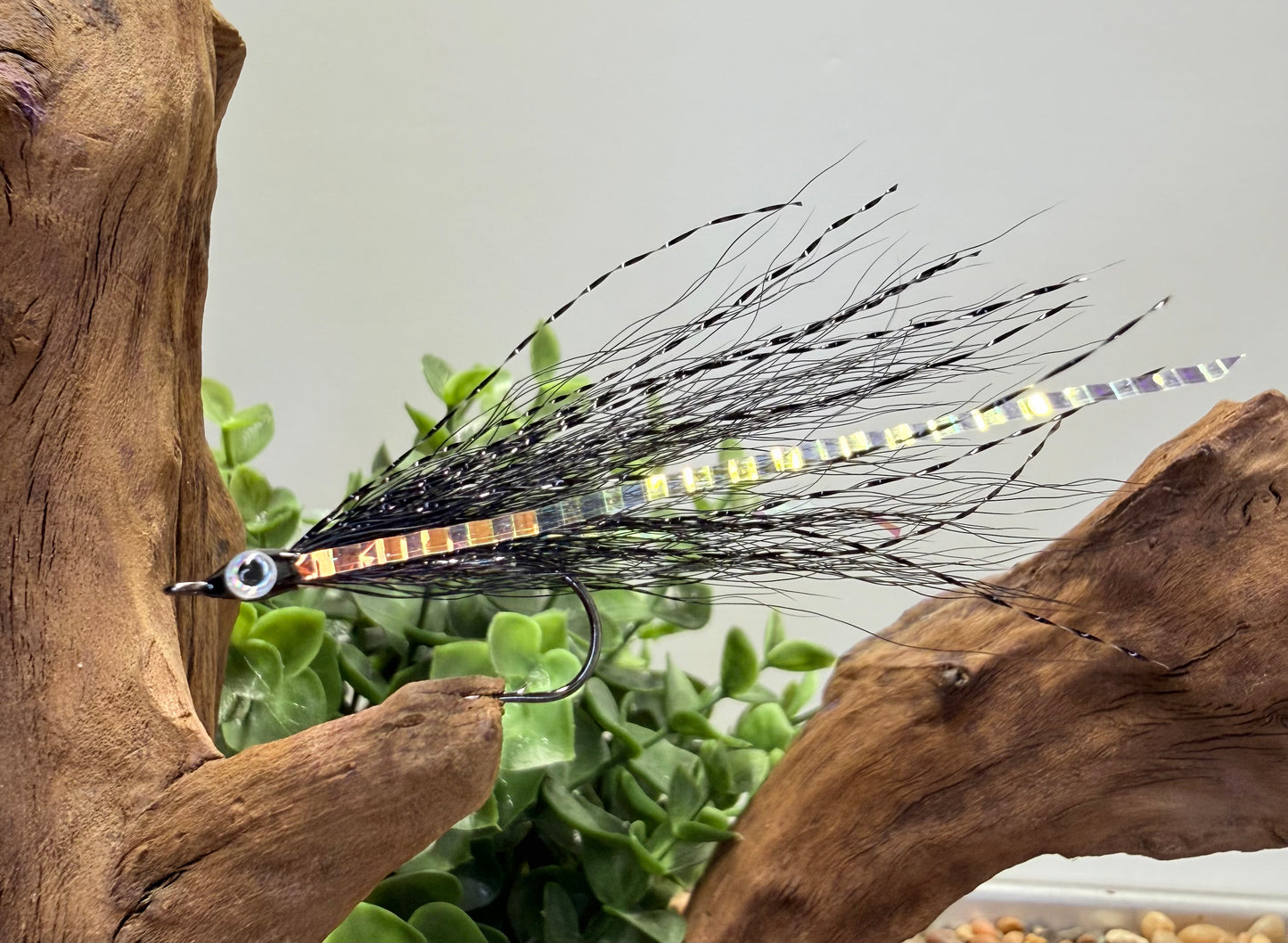 5 Pcs Rizing Rivers Premium Bucktail Flies (Blackout)