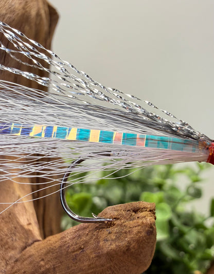 5 Pcs Rizing Rivers Premium Bucktail Flies (Bleeding Shad)
